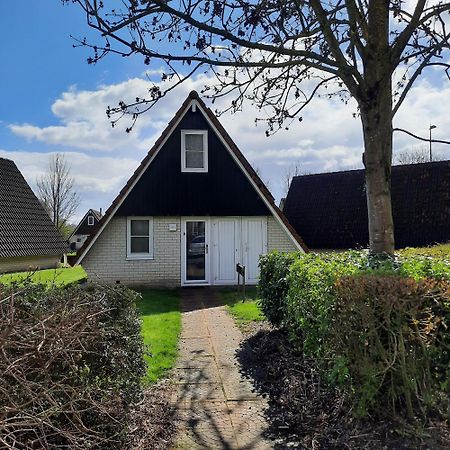De Vecht, 124 - Centraal Gelegen Aan Vijver Gramsbergen Buitenkant foto